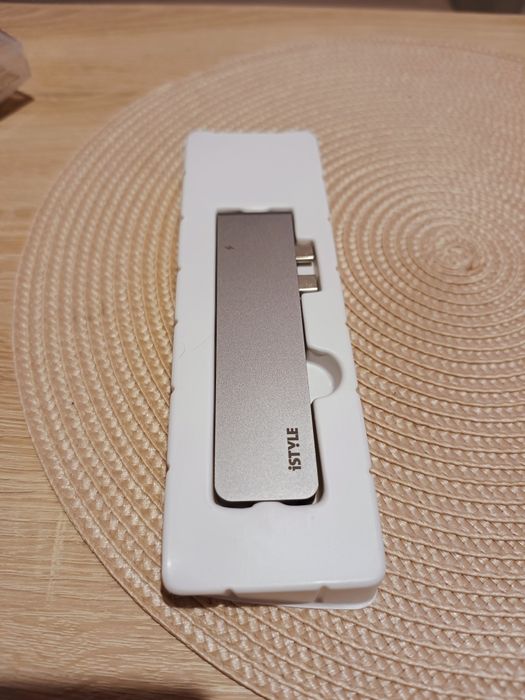 Adaptor iSTYLE USB Type-C PRO Hub Multi-Port, Silver