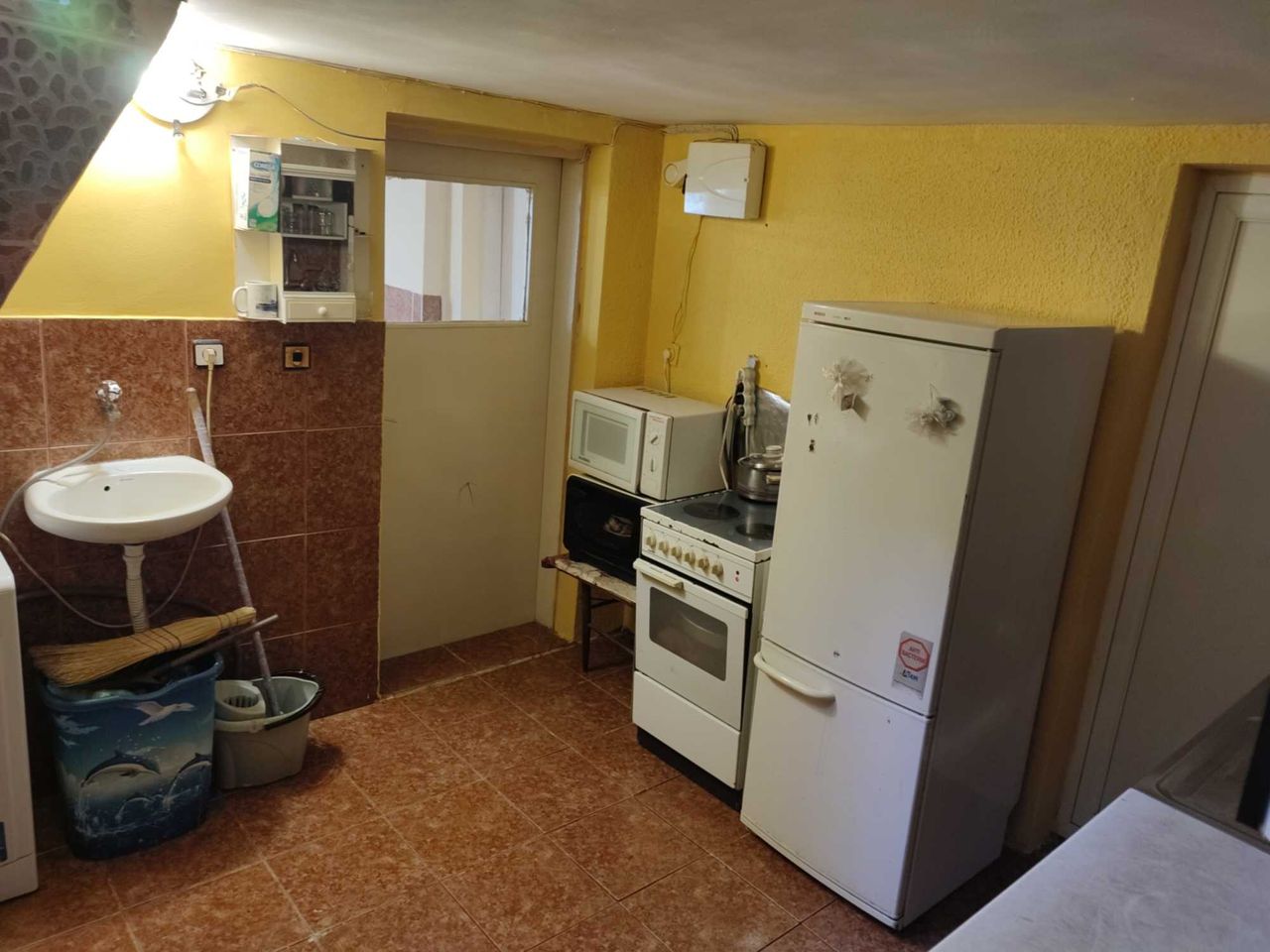 Продава се Къща в Търговище, Вилна зона - 110 кв.м за 510 €/кв.м - Снимка #8