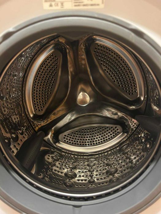 Пералня LG F12B9QD