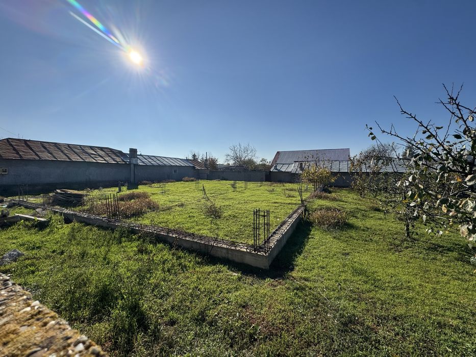 Teren intravilan 1000 mp – Strada Dispensarului, Liești