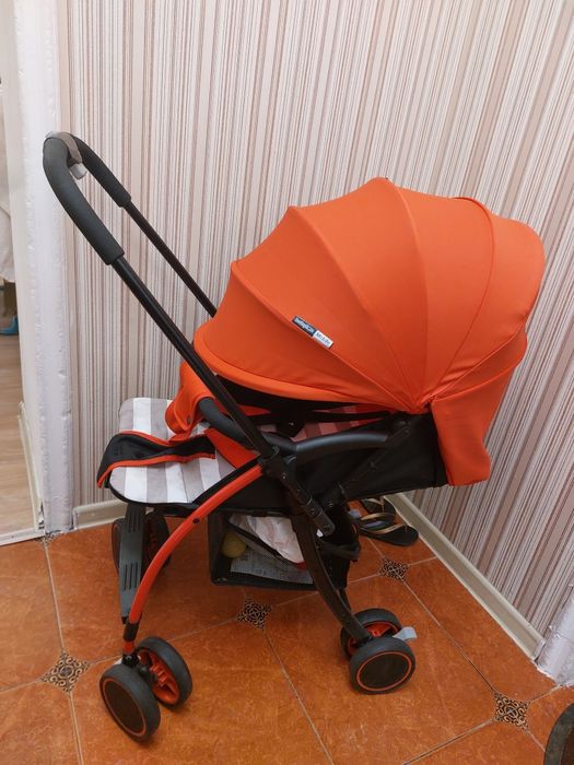 Коляска для прогулки