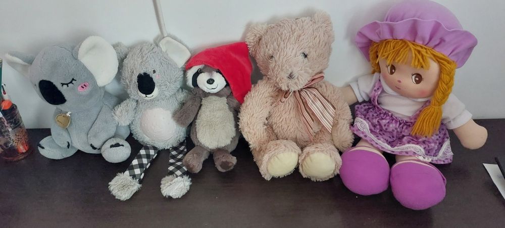 Vand plusuri 50lei toate din poza