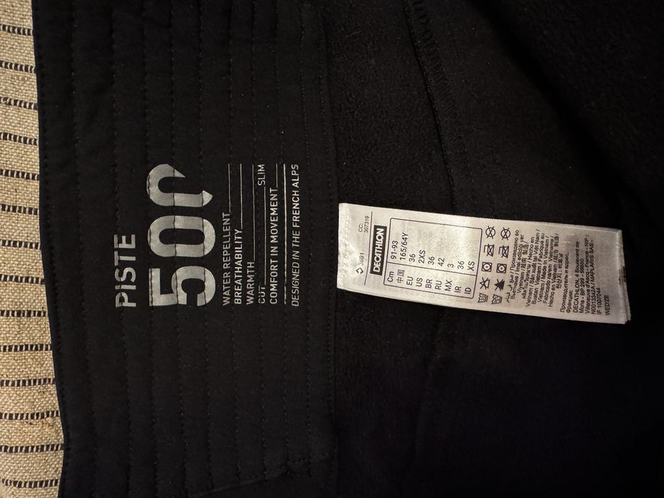 Costum de ski Decathlon-editie limitata