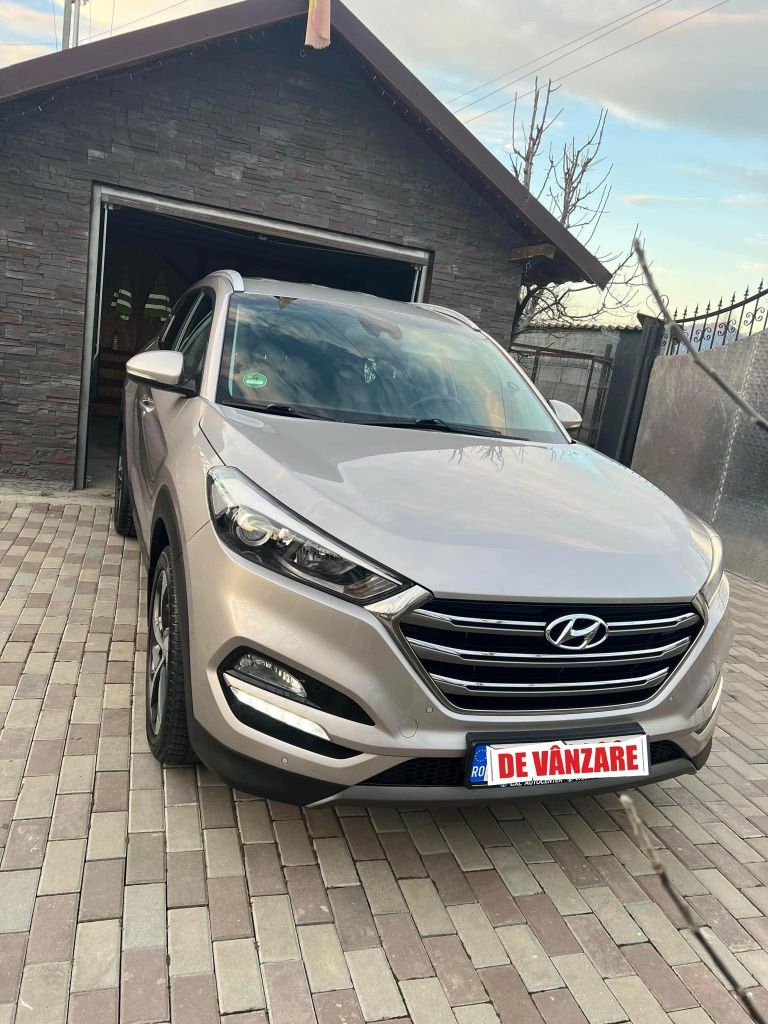 Hyundai tucson 2016 2.0 automat