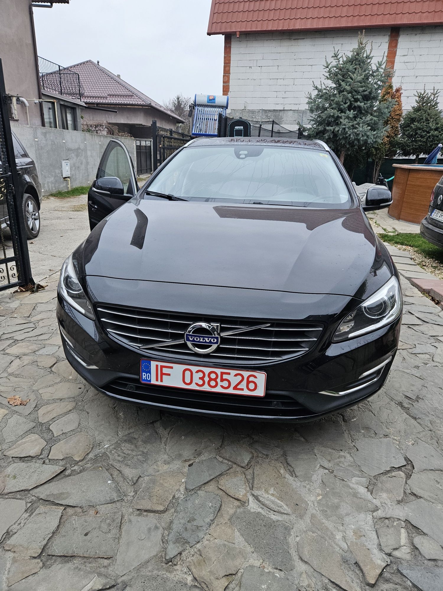 Volvo V60 Hibrid Plug-in 4x4 2015