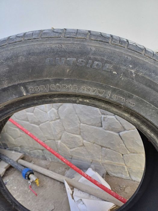 Шины 235/60R18 б/у продается