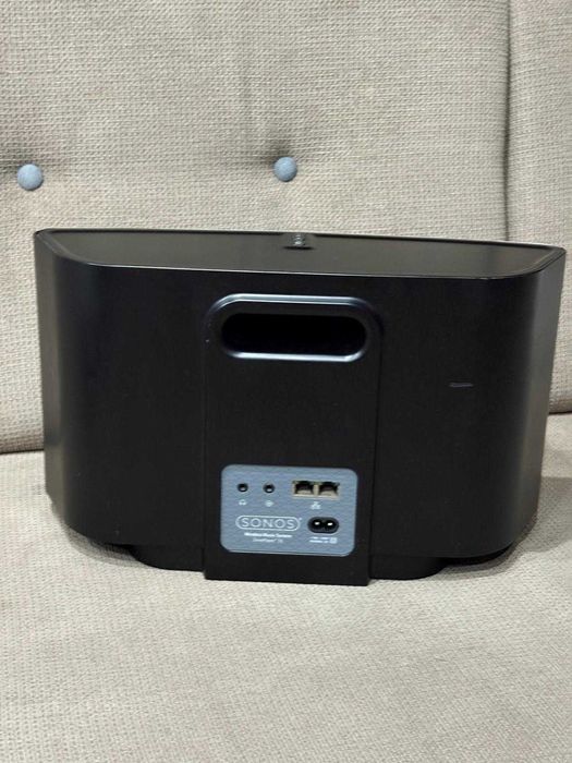 Boxa SONOS Play 5 internet radio