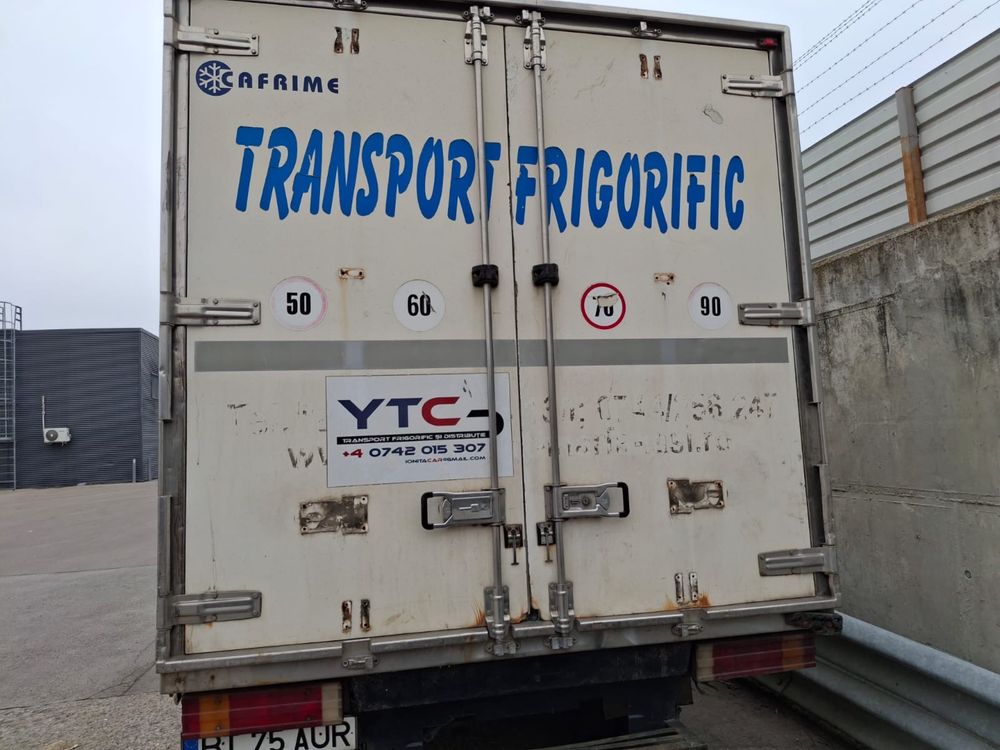 Vand dube cu cub Volkswagen si Mercedes Sprinter 4000 euro si 2500 eur