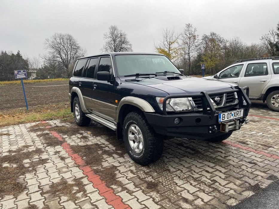 NISSAN PATROL Y61 3.0   off-road