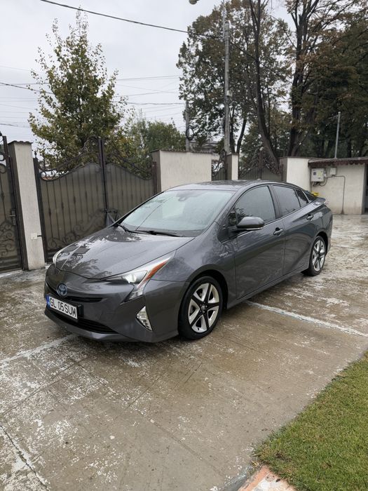 Toyota Prius 2016