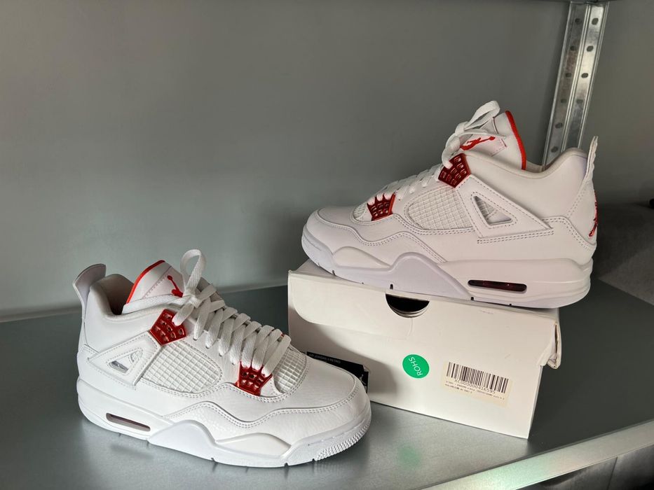 Nike Air Jordan 4