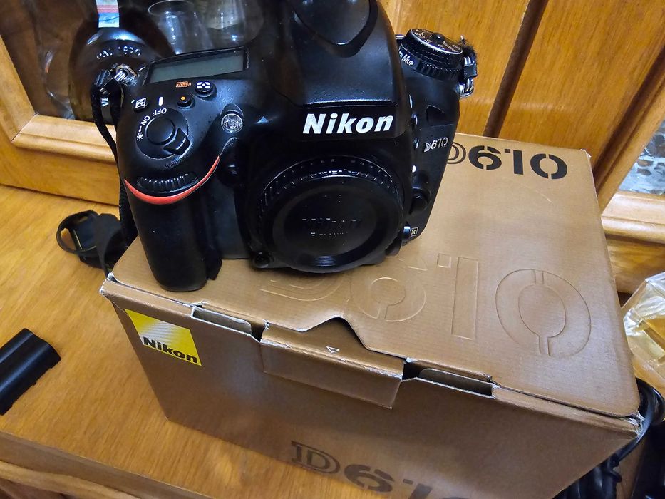 De vanzare DSLR D 610