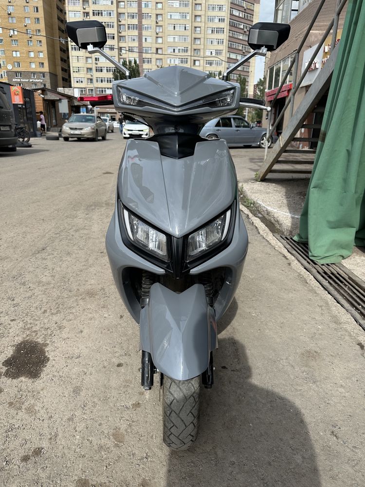 М8 мопед. ABS матор. 150 куб