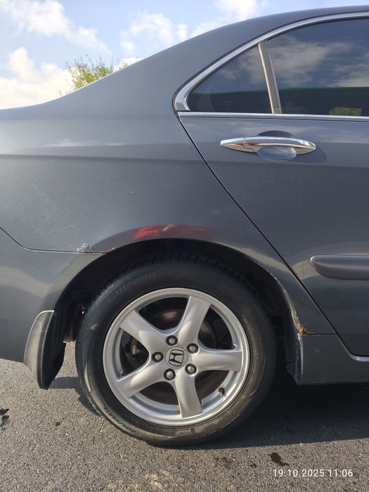 Хонда акорд 2.4 V TEC