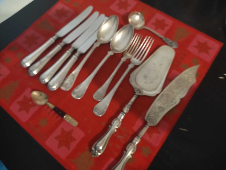 Tacâmuri argint vechi