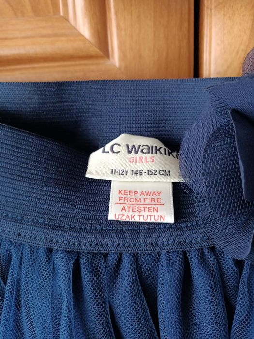 Fustă tulle brodat 10-12 ani