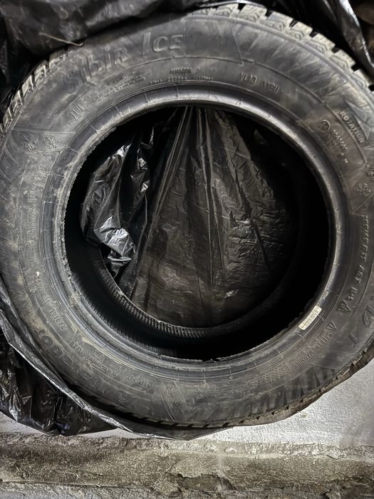 Продам зимние б/у шины