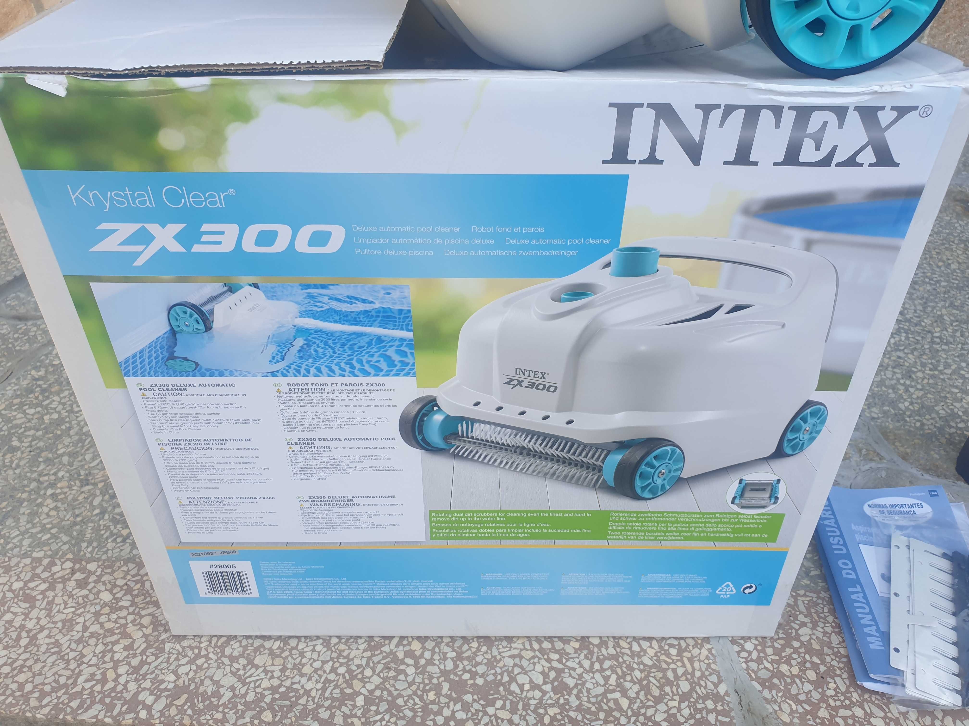 Нов робот INTEX ZX300 DeluxeAutomaticpoolCleaner за почистване басейни