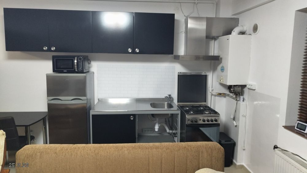 Garsonieră de vânzare - 10 min de Metrou Valea Ialomiței