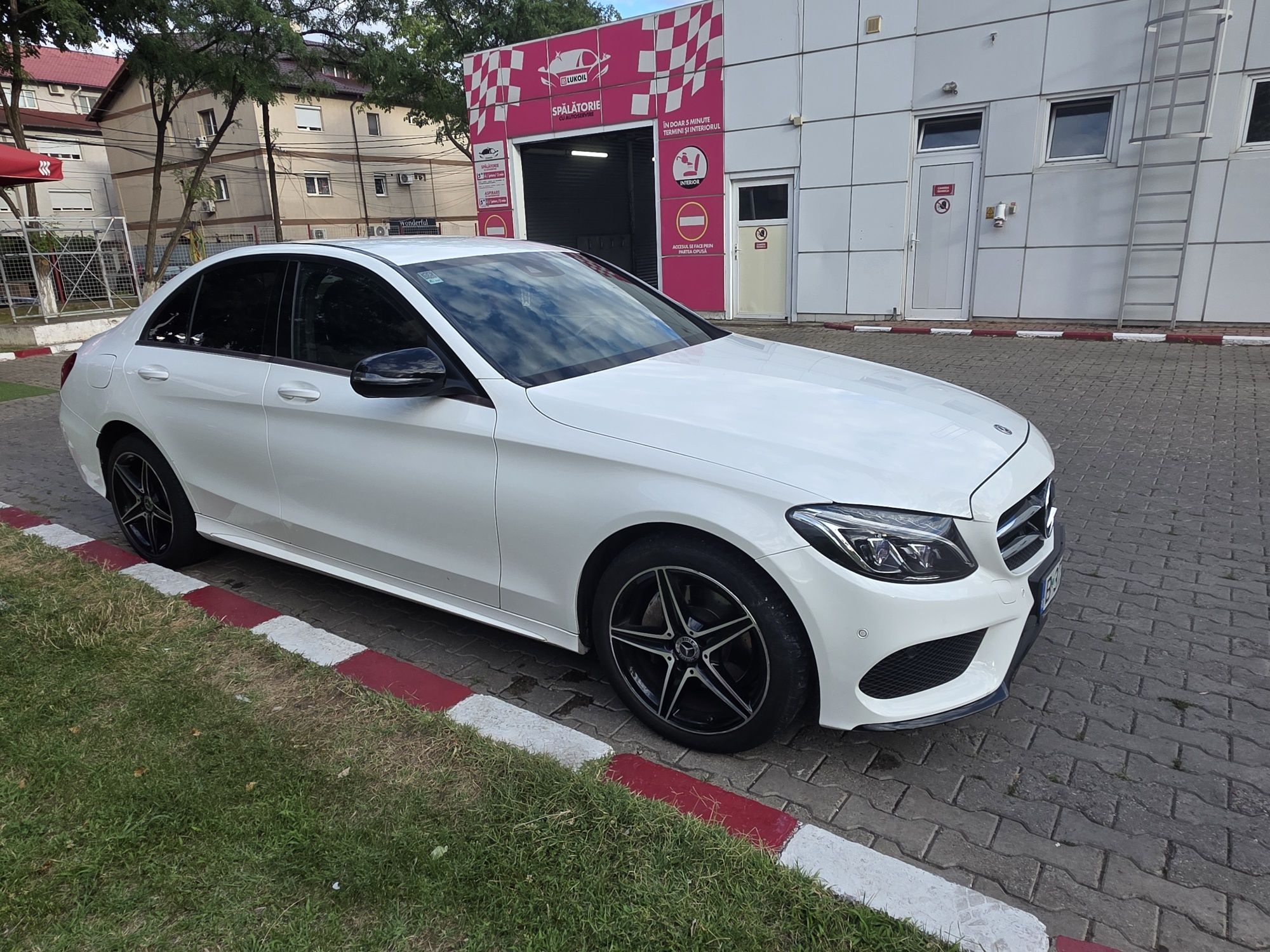 Mercedes-Benz Clasa C 220