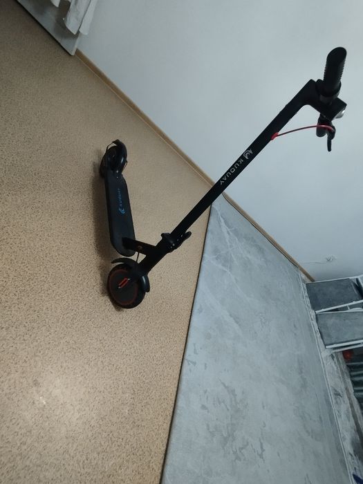 Продам электросамокат KUQUAY