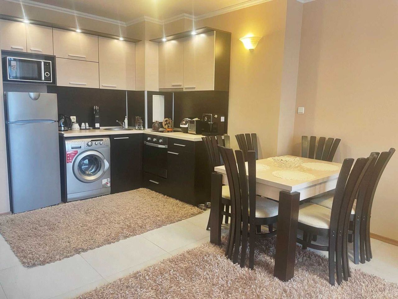 Продава се Двустаен апартамент в к.к. Слънчев бряг - 68 кв.м за 927 €/кв.м - Снимка #3