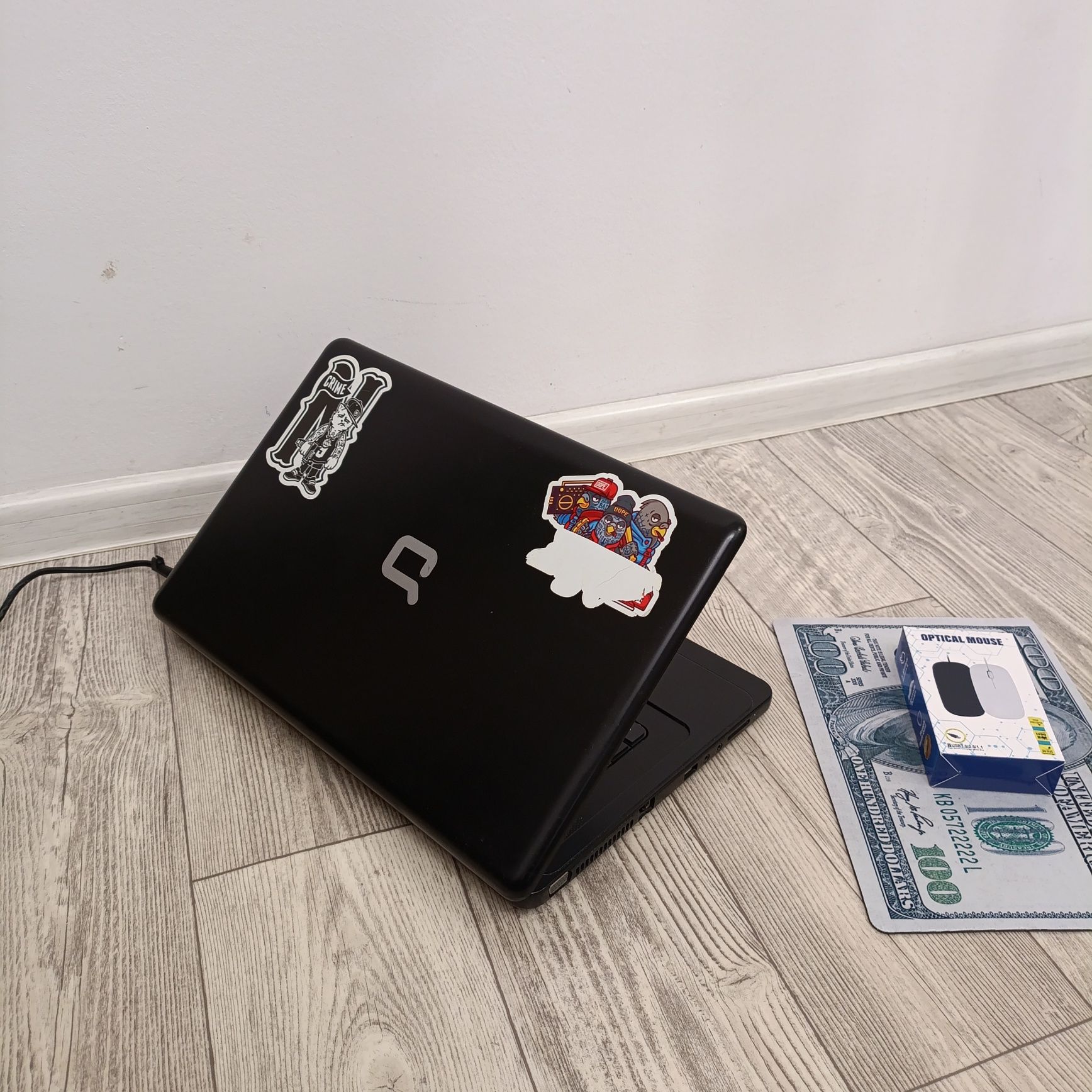 HP Notebook 15_SSD-128GB/ОЗУ-4ГБ/Зарядка, Мышка и Коврик!