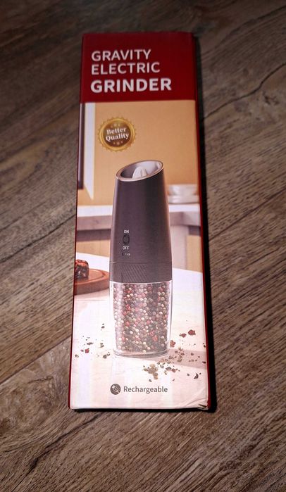Гравитационна електрическа презареждаема мелничка за сол/черен пипер