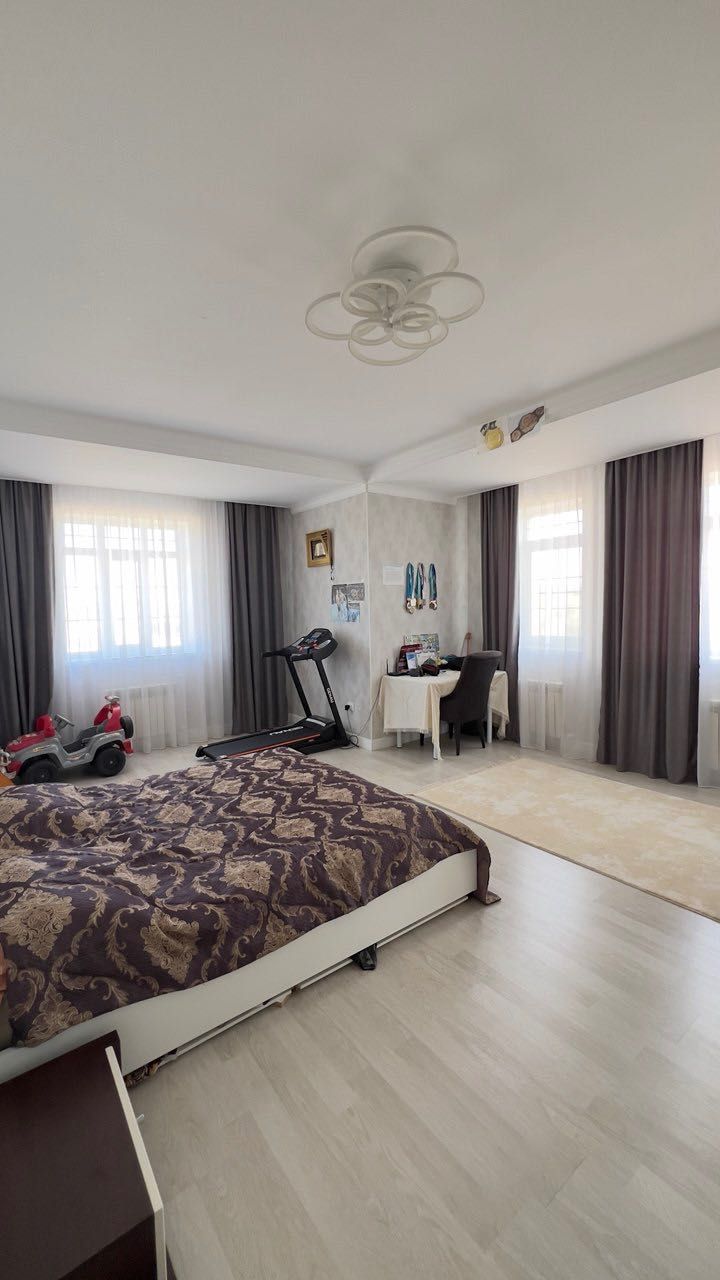 Продам коттедж в р.Алтын Орда, ЖМ Береке 137