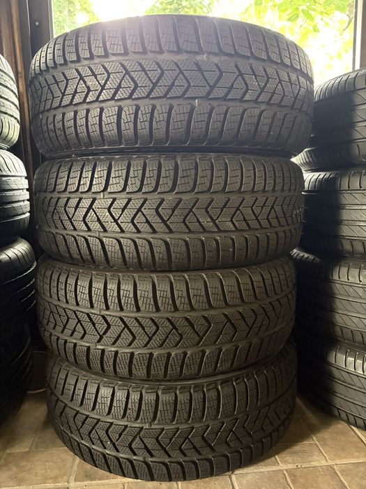 Зимни гуми 225/50/18 99H - Pirelli