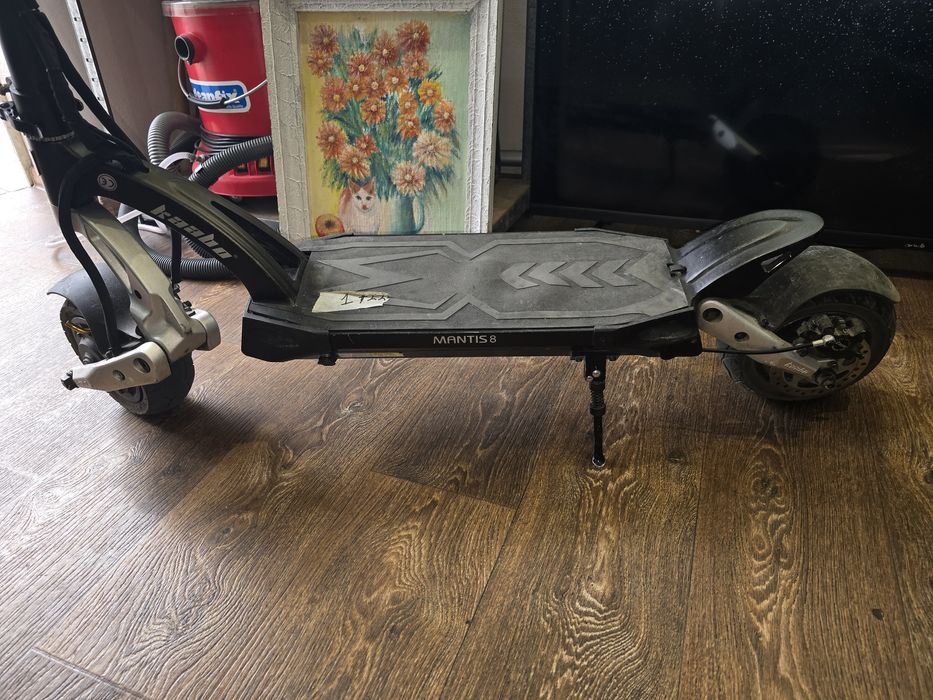 Тротинетка Kaboo MANTIS 8