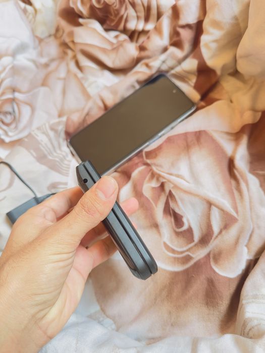 Nokia 2720 filip dual sim