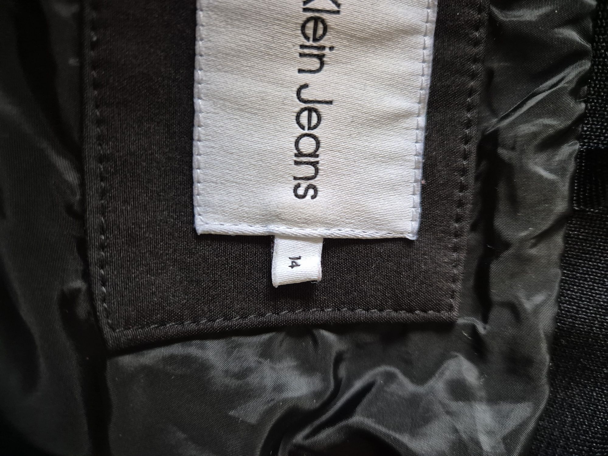 Есенно яке Calvin Klein