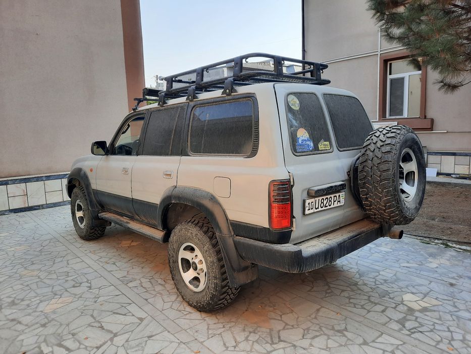 Tayotta land cruiser