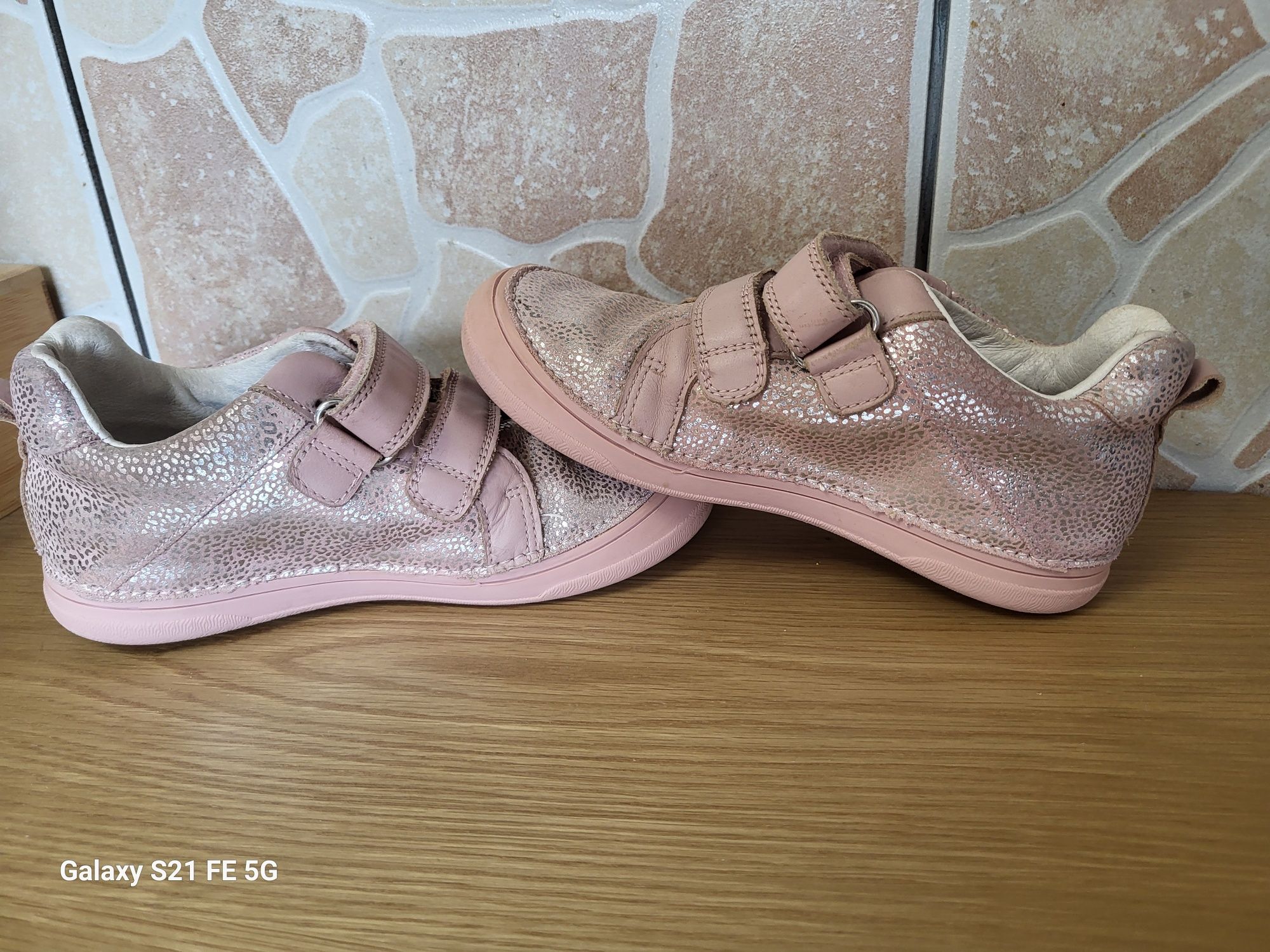 Pantofi DDSteps, mar 32, roz, din piele, talpa flexibila