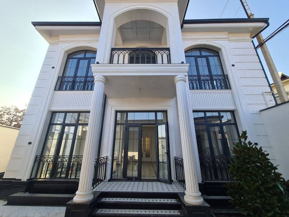 Продается Евро дом на Циалковском