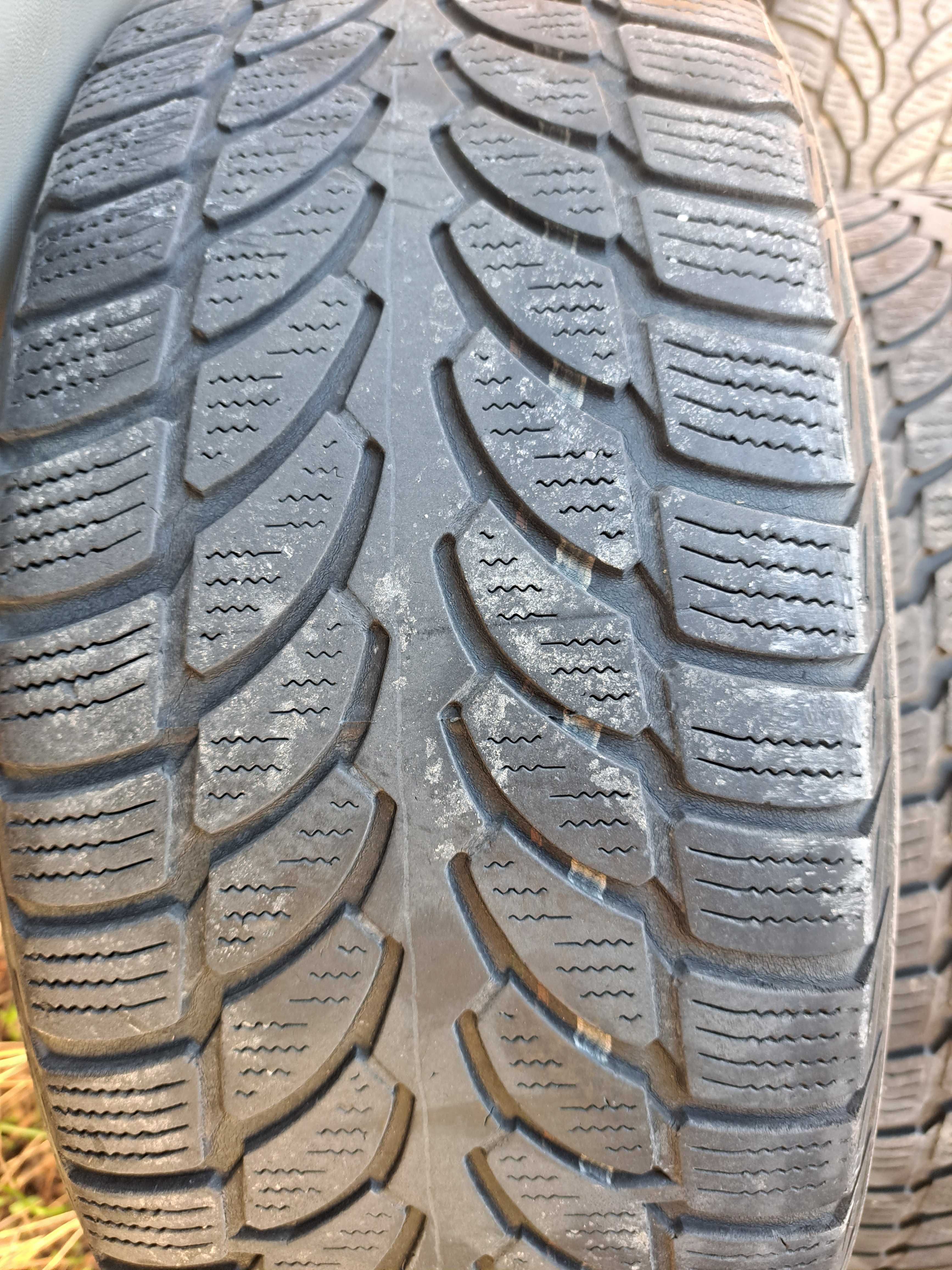 Зимни гуми Bridgestone LM32 205/55/16