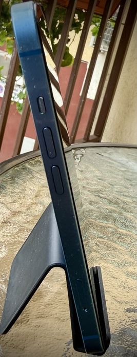 iPhone 13 100batery health