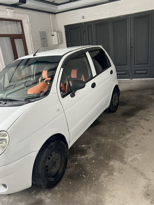 Matiz 2007 3 tali sotiladi