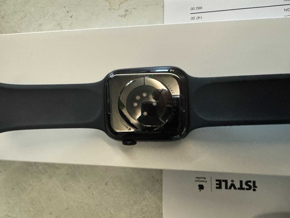 Apple Watch Series 9 45mm пълен комплект