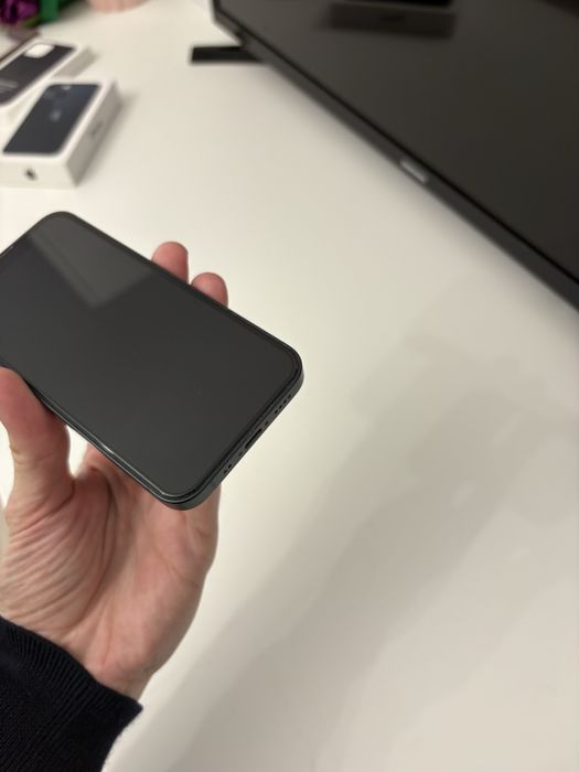 Iphone 13 mini - stare foarte buna