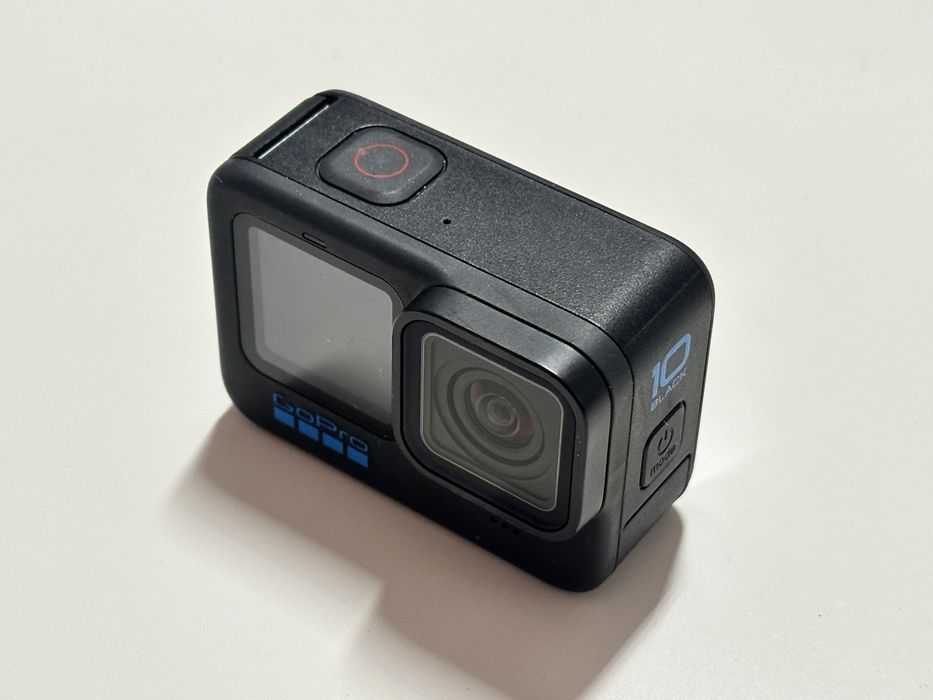 GoPro Hero 10 + card sd 256 extreme SunDisk