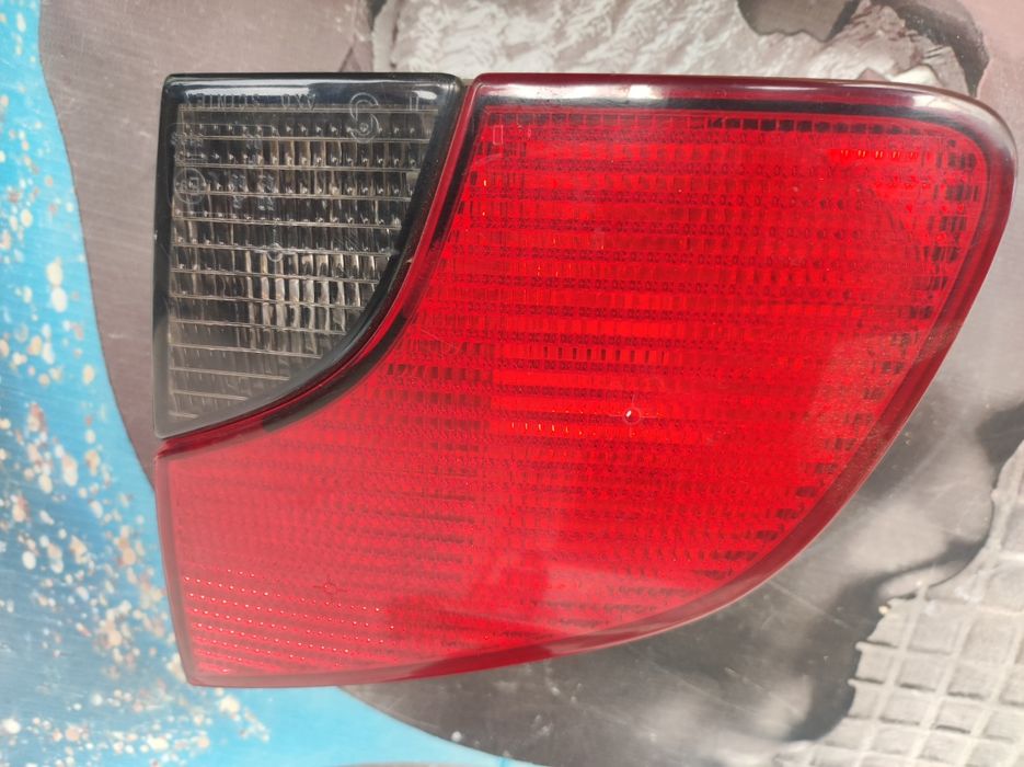 Десен вътрешен стоп за Пежо-406(комби)