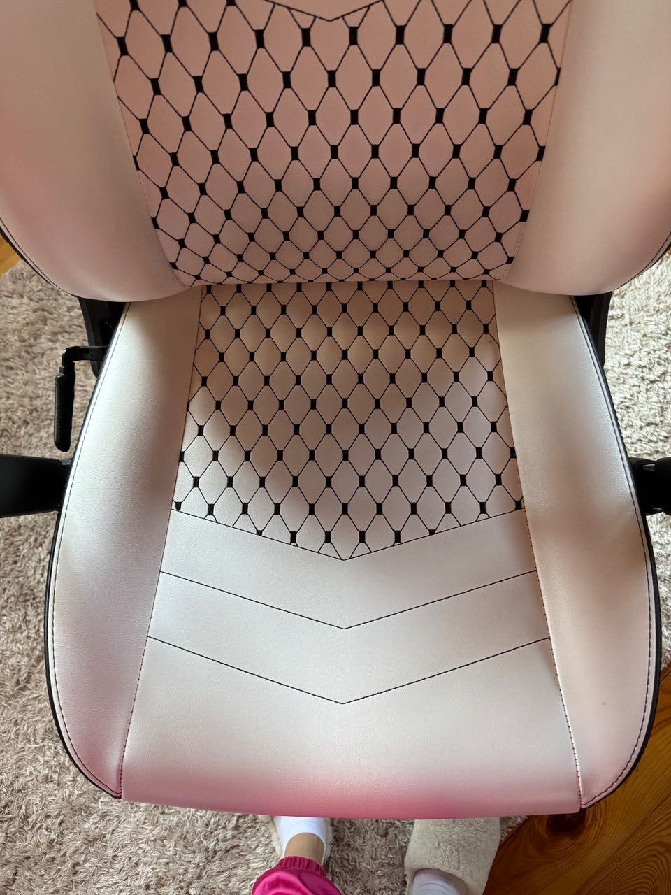 Стол за компютър noblechairs ICON, бял/черен