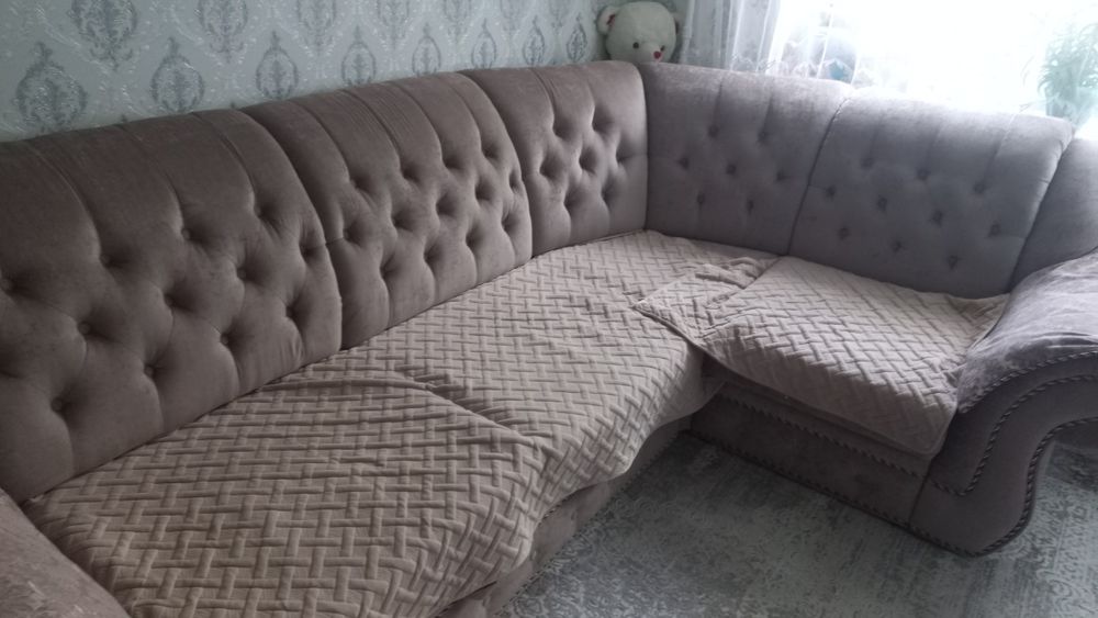 Продам диван угловой