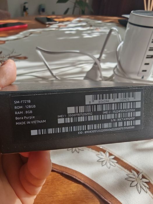 Samsung Galaxy Z Flip4