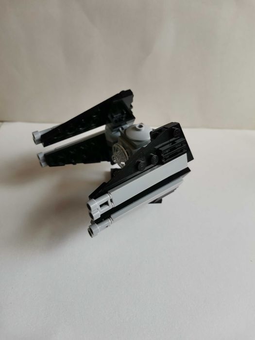 LEGO. Лего фигурки и малки лего сетове - оригинално лего.