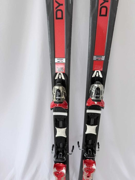 Ski schi carve Dynastar Speed zone 07 153cm +legaturi Look