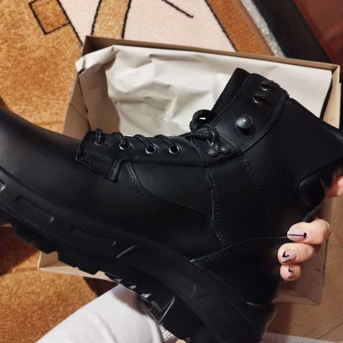 Нови зимни обувки