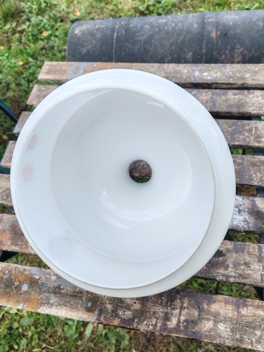 Месомелачка, огледало, касичка, статуетка